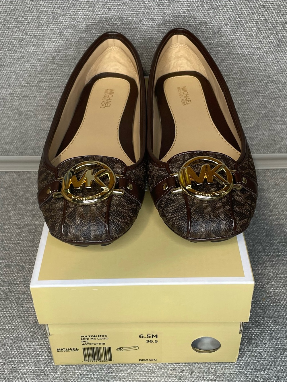 Michael Kors Women’s 6.5 Fulton Moccasin Brown Logo MK-Emblem Ballet Flats